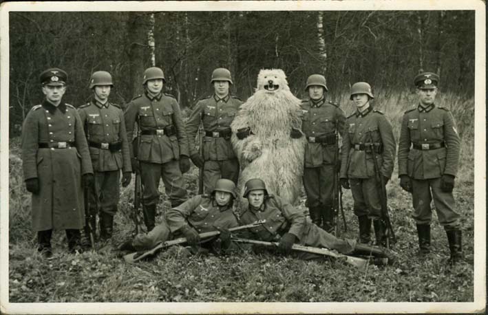 Фашысты