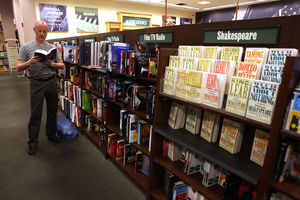 Книжный магазин Barnes & Noble